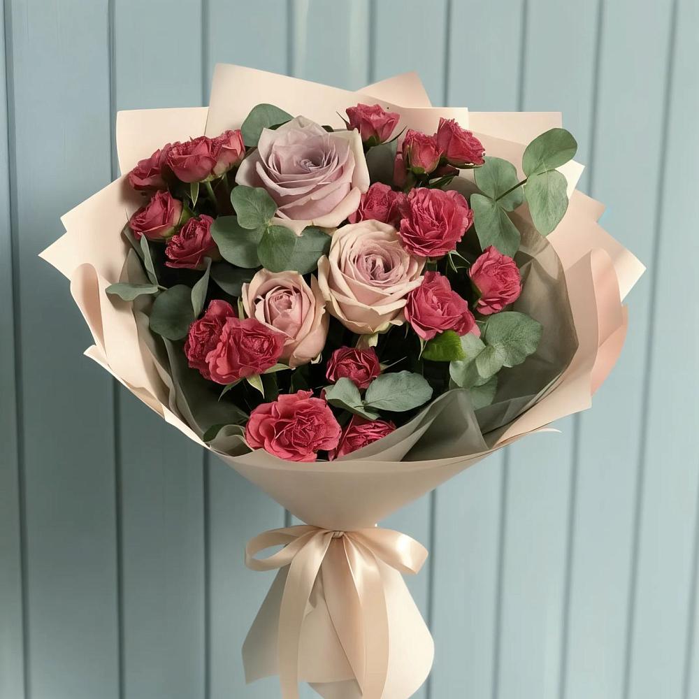 Букет цветов из: Гвоздики и Розы в Суворовской