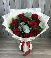 Букет цветов из:  Розы #REPLACE_PRED# Суворовской
