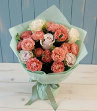Букет цветов из:  Розы в Суворовской