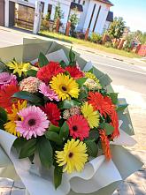 Букет цветов из:  Герберы #REPLACE_PRED# Суворовской