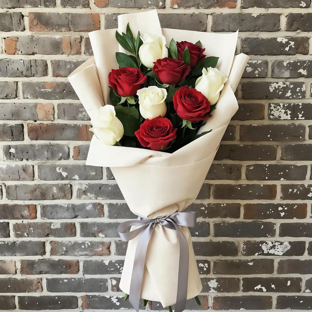 Букет цветов из: Розы в Суворовской