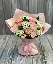 Букет цветов из:  Гвоздики, Розы и Хризантемы в Суворовской