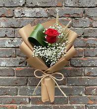Букет цветов из:  Розы в Суворовской