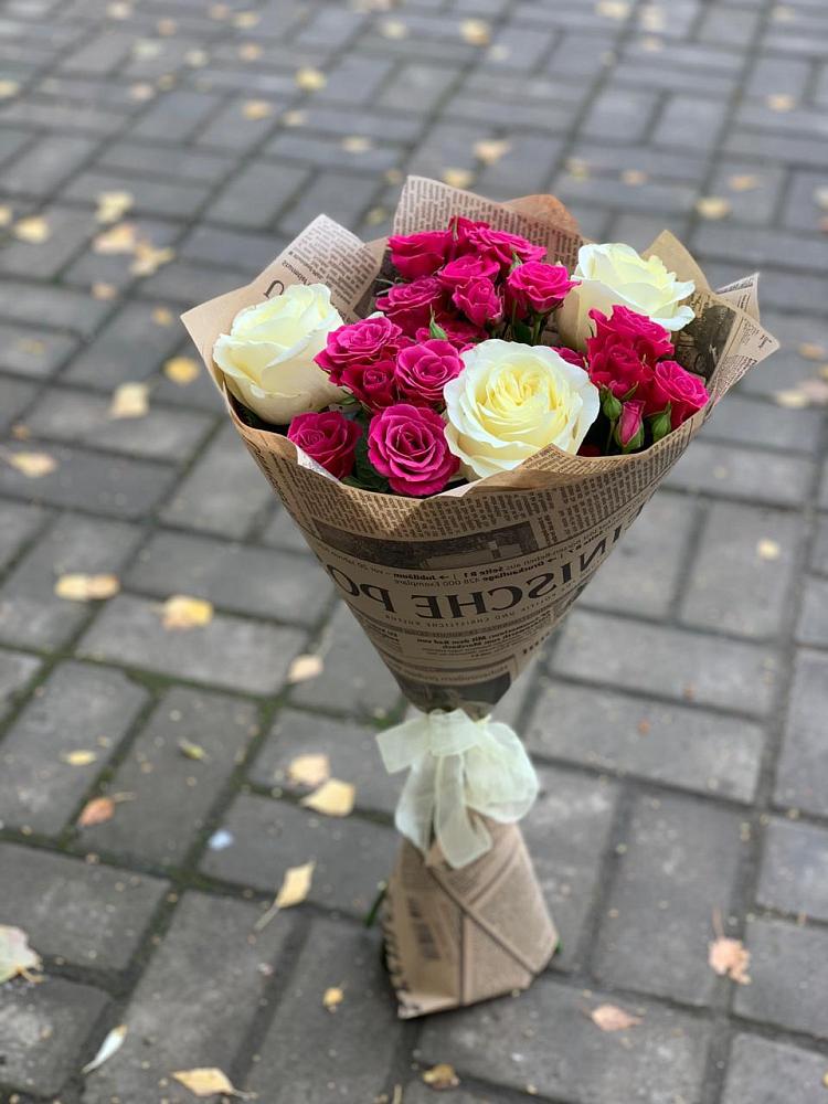 Букет цветов из: Розы в Суворовской