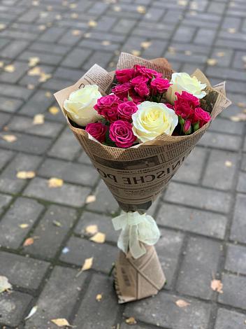 Букет цветов из: Розы в Суворовской