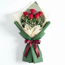 Букет цветов из:  Розы в Суворовской