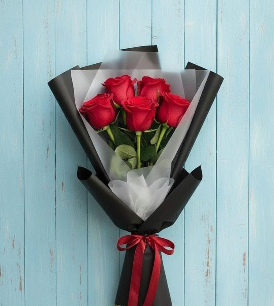 Букет цветов из: Розы в Суворовской