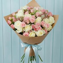 Букет цветов из:  Розы в Суворовской