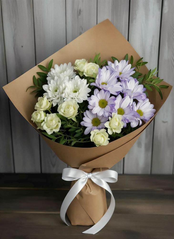 Букет цветов из: Хризантемы и Розы в Суворовской